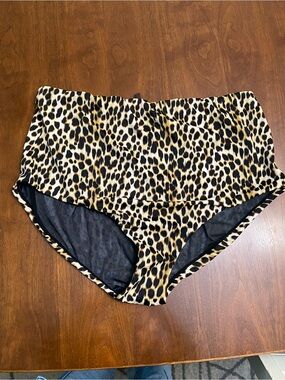 Torrid Bikini Bottom Cheetah/Leopard Print - 3